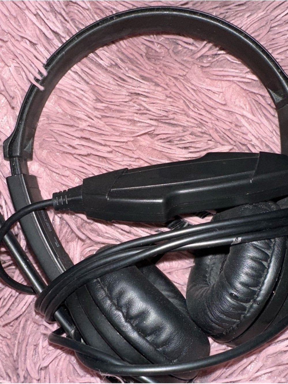 Black Over-Ear Wired Headphones with In-Line Control
